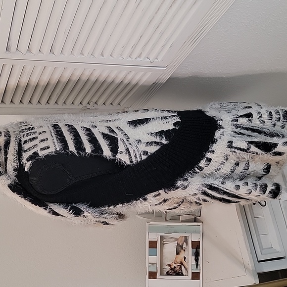 Like New Fuzzy Swing Sweater - Picture 2 of 7